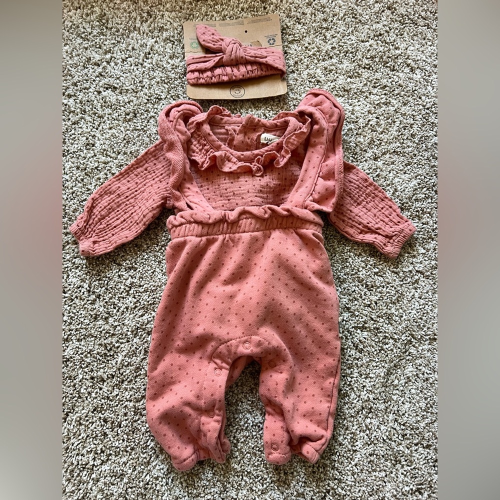 Rabbit & Bear Girls' Dusty Rose Ruffle Romper with Headband